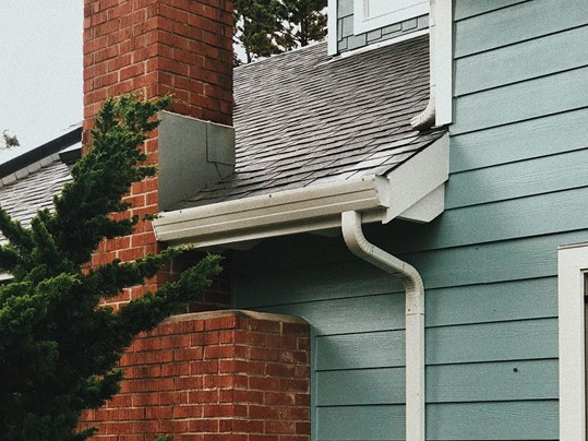 prepare your gutters for winter